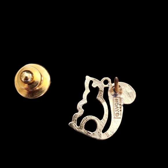 Vintage AVON Squirrel Pin Pinback Button Brooch Lapel Woodland Animal Cutout 1" - Picture 2 of 6